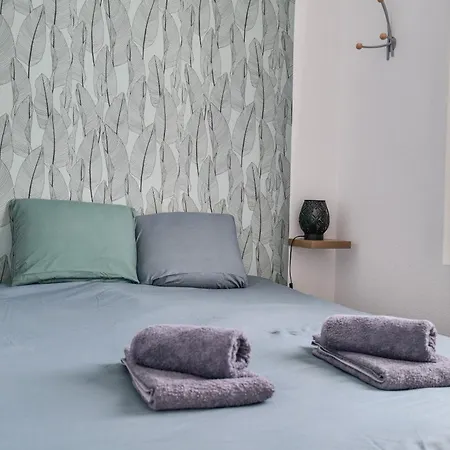 Maison De Avec Piscine D'olonne 6 Personnes Holiday home